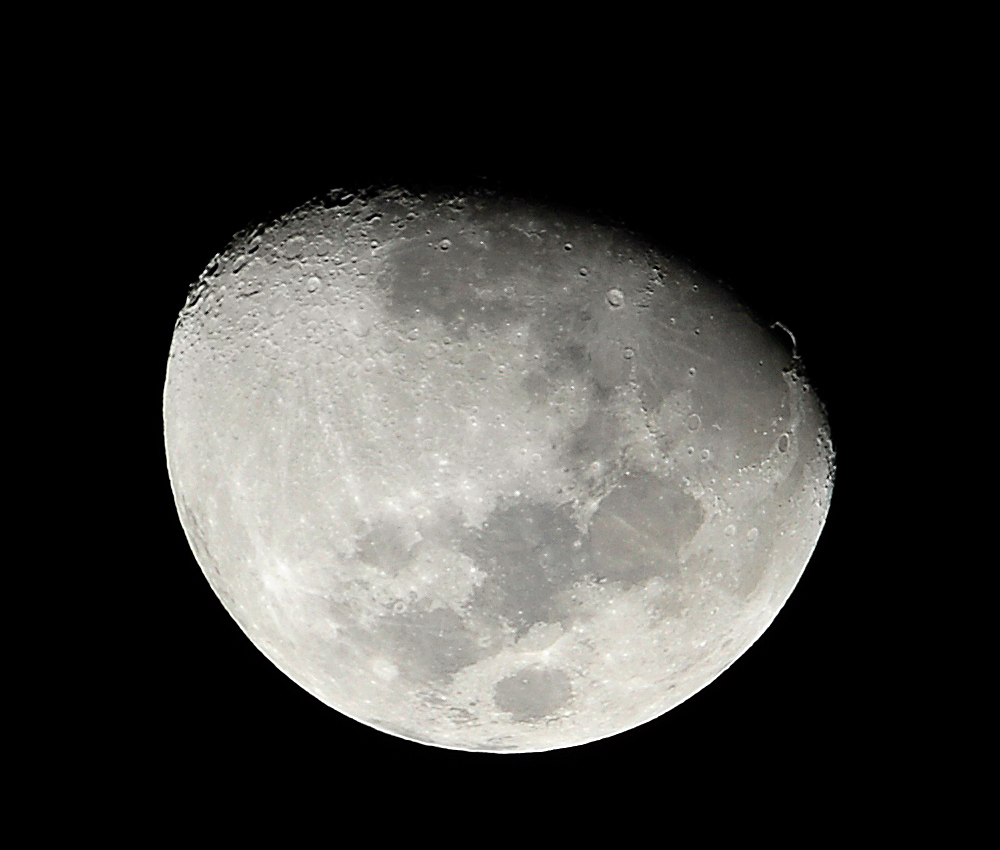 10 Day Old Moon - Learning the Phases of the Moon