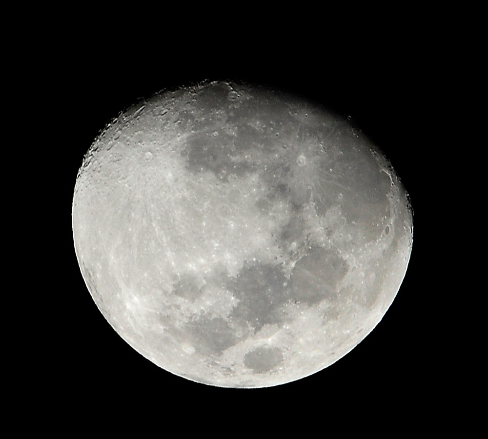11 Day Old Moon - Learning the Phases of the Moon