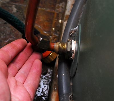 How to Drain Your Hot Water Heater For Survival Water