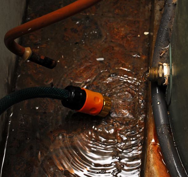 How to Drain Your Hot Water Heater For Survival Water